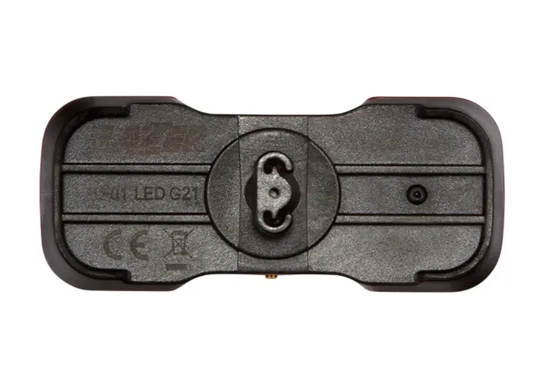 lazer-universal-led-2-188009-f-sk7-w780-h554_4.webp