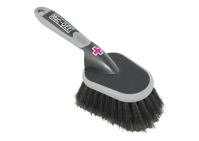 muc-off-brush-set-2-99746-f-sk7-w780-h554_2.webp
