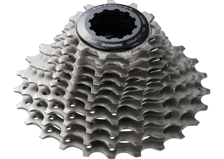 shimano-ultegra-cs-6800-2-65328-f-sk7-w780-h554_2.webp