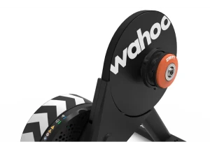 wahoo-kickr-core-v2-2-271161-f-sk7-w780-h554_4.webp